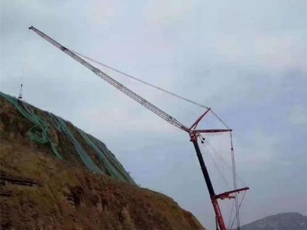 沭阳县吊车租赁_小吊车具的性能特点介绍